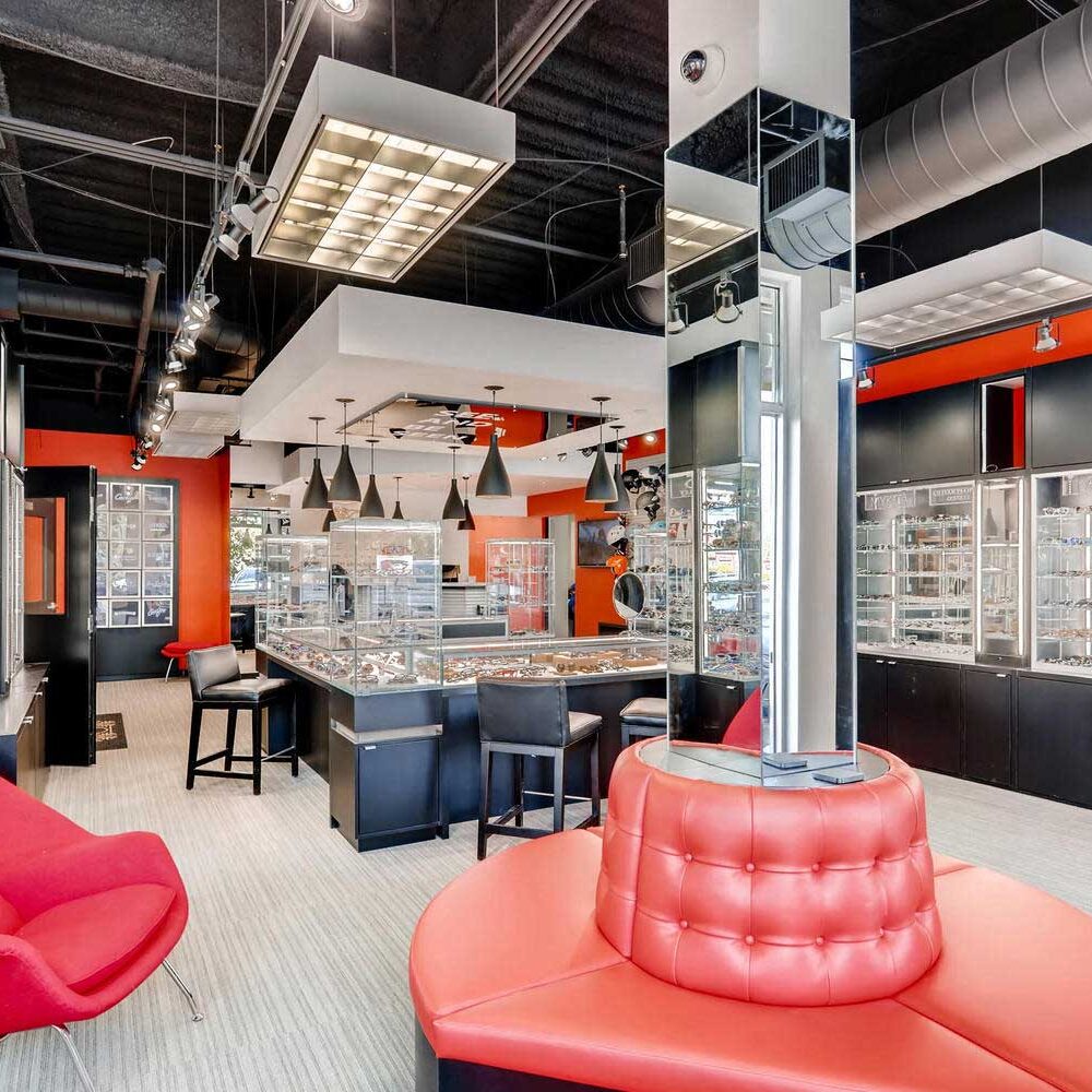 Location_Edwards_Interior Eye Pieces Store